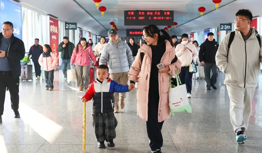 CGTN: Bir yolculuktan daha fazlası... Bahar Festivali'ndeki seyahat yoğunluğu, değişen Çin'e nasıl ayna tutuyor?