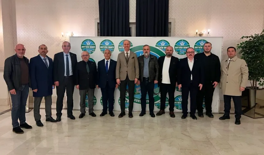 Artvin'in kurtuluşunun 105. yılında Bursa'da 2 bin kişilik dev iftar