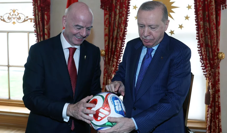 Cumhurbaşkanı Erdoğan, FIFA Başkanı'nı kabul etti