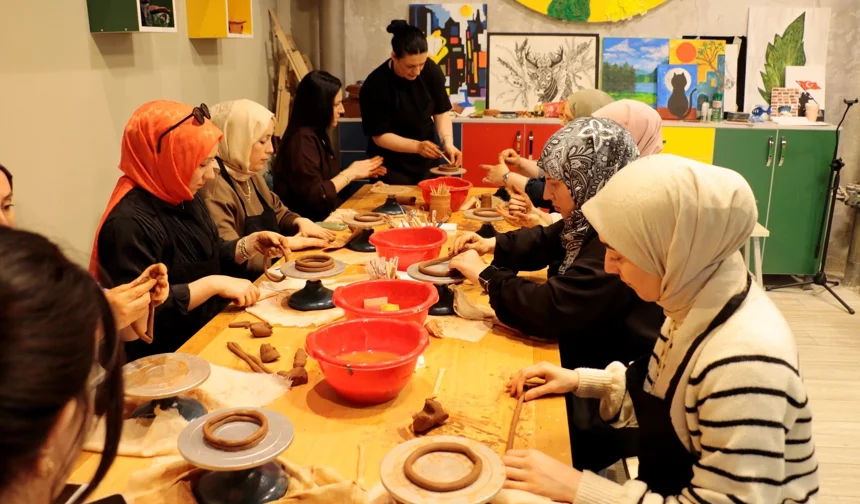 Kocaeli Büyükşehir'le çamurdan sanata giden yolculuk