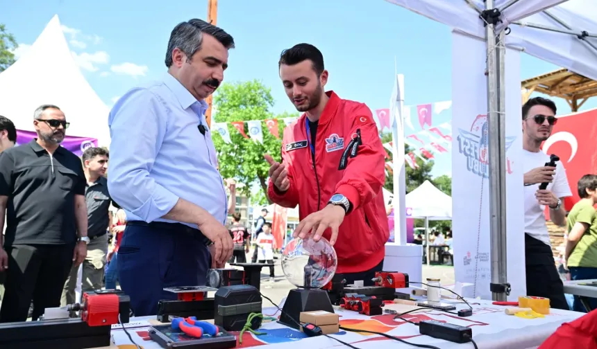 Bursa Yıldırım'da bilim ve teknoloji rüzgarı