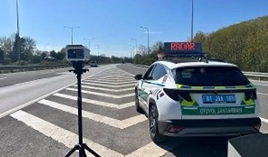 Jandarmadan bayram trafiği için hayati uyarılar