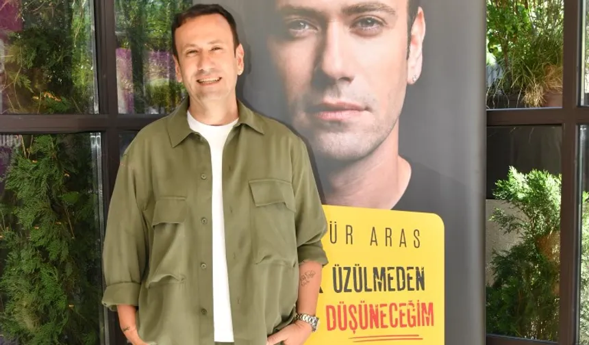Özgür Aras'ın 14'üncü kitabı tanıtıldı
