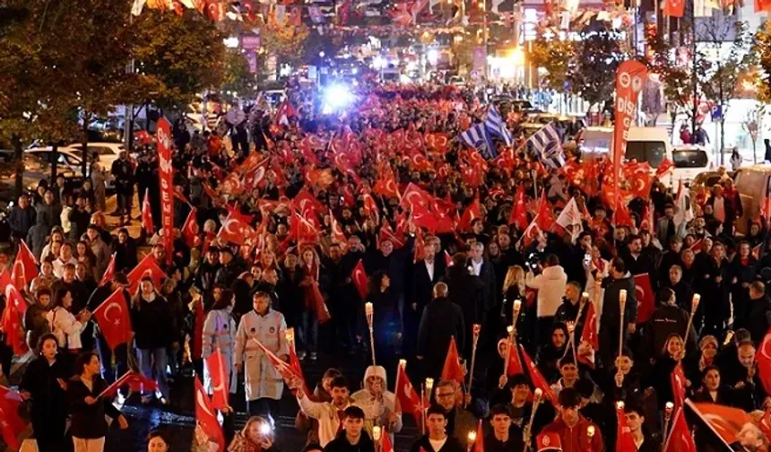 Beylikdüzü 103. yıl coşkusunu doyasıya yaşadı