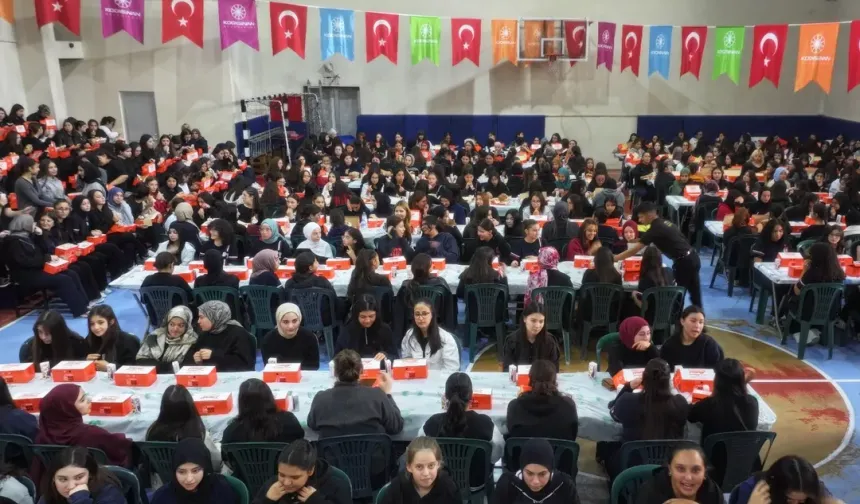 Kayseri Kocasinan'da gençlerin mutluluğuna ortak olan etkinlik