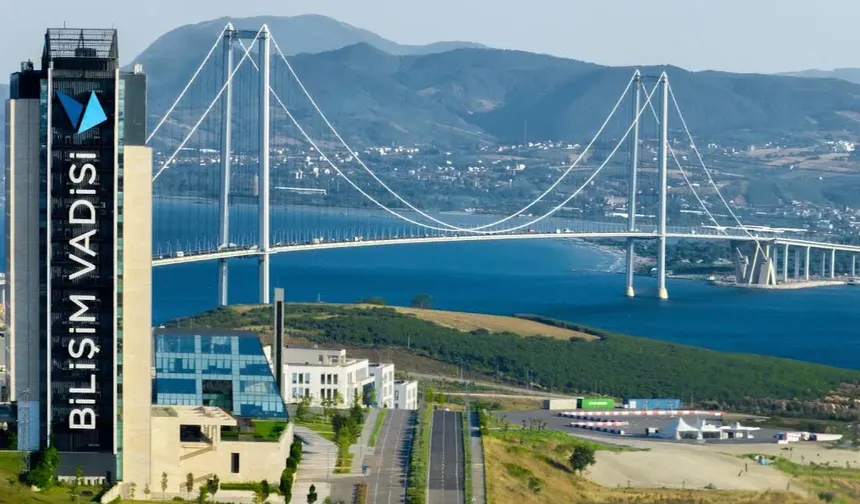 Tarihi koşuda Osmangazi Köprüsü'nde binler bir araya gelecek