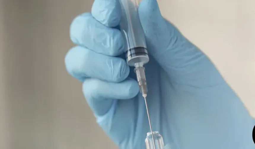 Uzmanlardan grip uyarısı: 6 aydan büyük herkese influenza aşısı öneriliyor