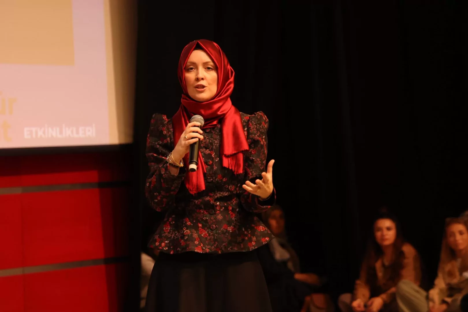 Gebze Okur' da 'Bağırmayan Anneler'